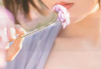 花柒Hana的连体衣精选，穿上就不想脱下来了，好神奇啊