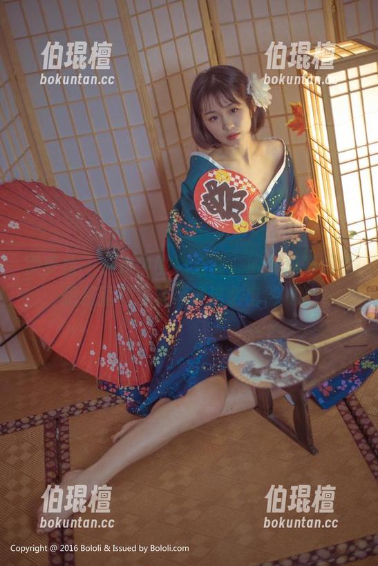 菠萝社-柳侑绮 菠萝社 - 私拍中的剑道女,柳侑绮是怎么把威猛和温柔玩得这么自然的?