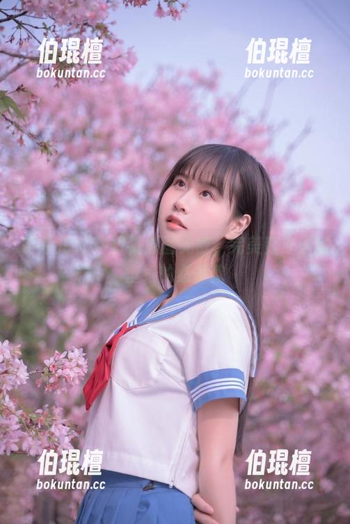 萌芽儿o0牛仔裤原图无敌，完美变身居家壁纸的必备款