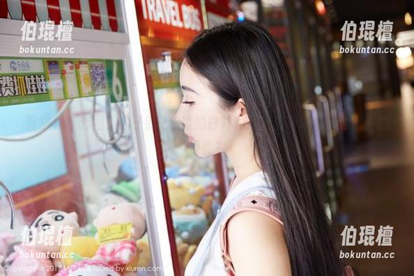 蜜桃社 - 套图：沐子熙V和她的白衬衫，这里有没有什么意外的惊喜？