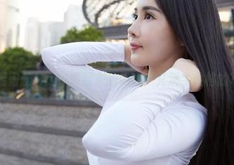 蜜桃社 – 看蜜蕊Mary耍起来的奶牛：充满牛性格的写真作品！