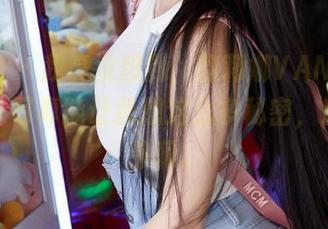 蜜桃社 – 我真没想到，韵莉娜VANILLA的高清写真能让我想这么多秘密，难以平静啊。