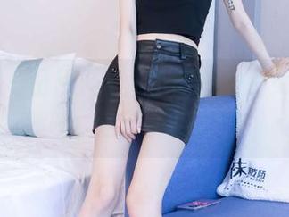 袜啵啵 – 图片火花：小甜豆的少女梦境，啧啧，这个姿势真绝。
