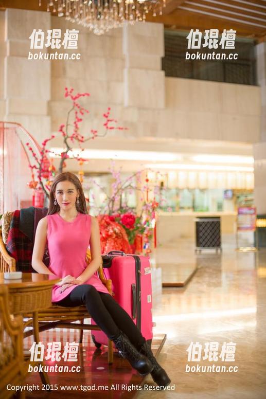 青豆客-婕西儿jessie 青豆客 - 婕西儿jessie的白色壁纸,给我高清难以抗拒的眨眼魅力!