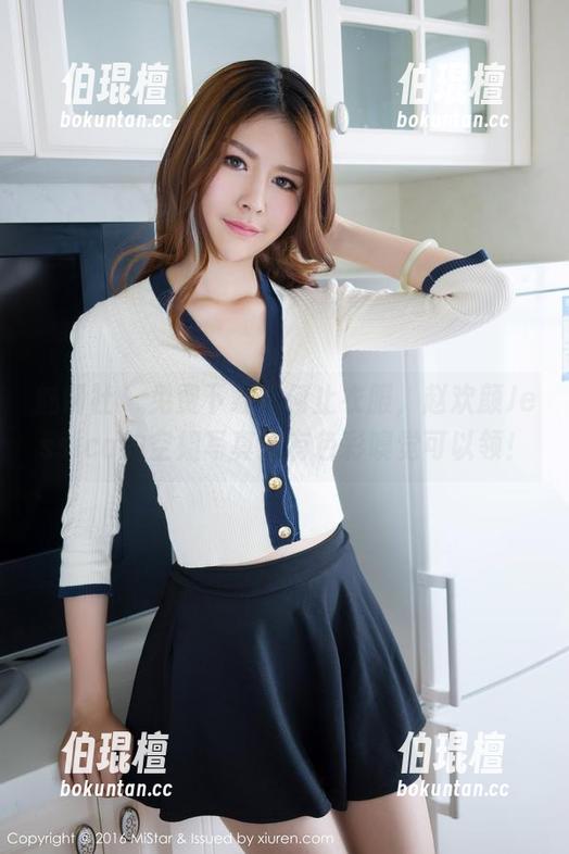 魅妍社 - 免费下载？何止衣服，赵欢颜Jessica的空姐写真还有色彩嗅觉可以领！