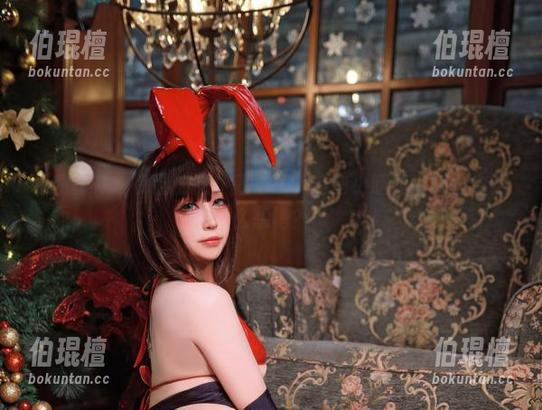 黑白御猫 不觉得黑白御猫的女仆高清照片有些小暧昧嘛?你也这么想吧?